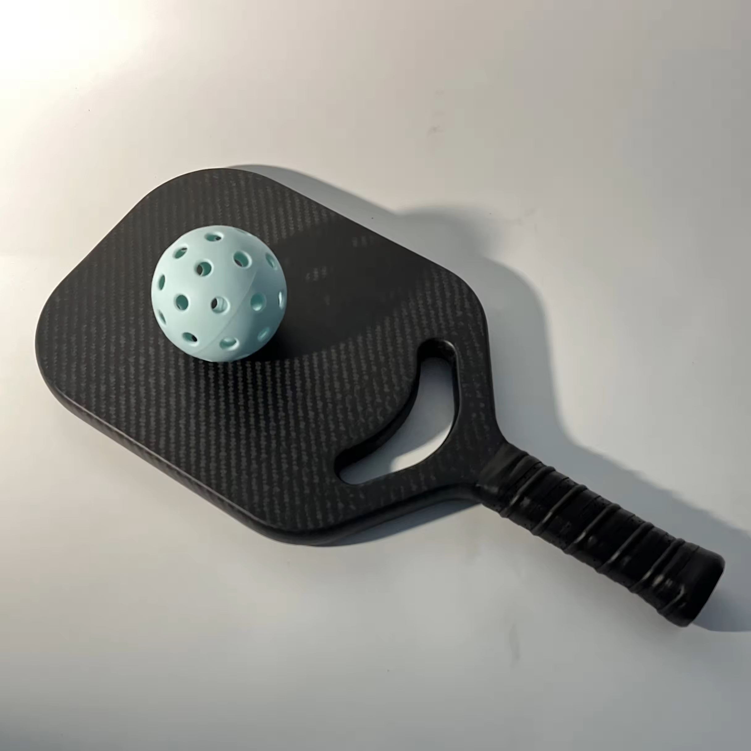 Hot Pressing Air hole 3k carbon fiber pickleball paddle 